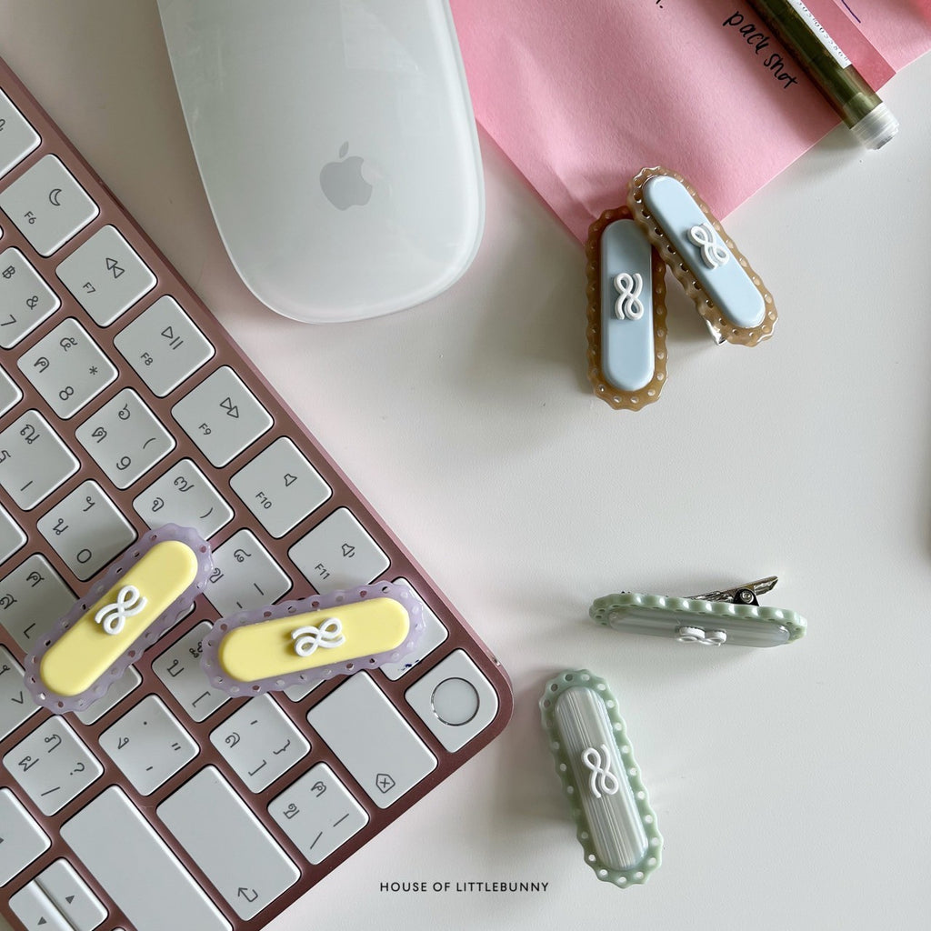 BISCUIT HAIR CLIPS MATCHA