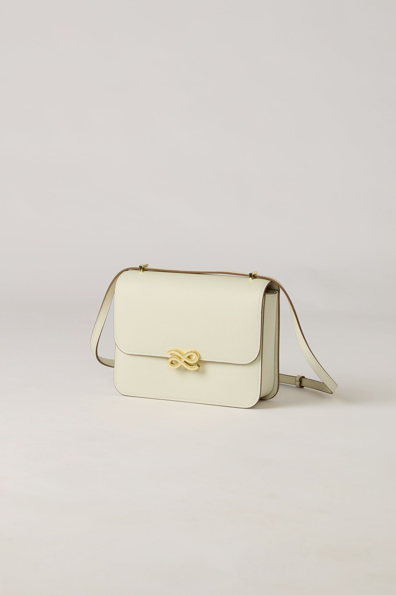 NEW TIMELESSNESS ( BLOOM )22 DESTINY