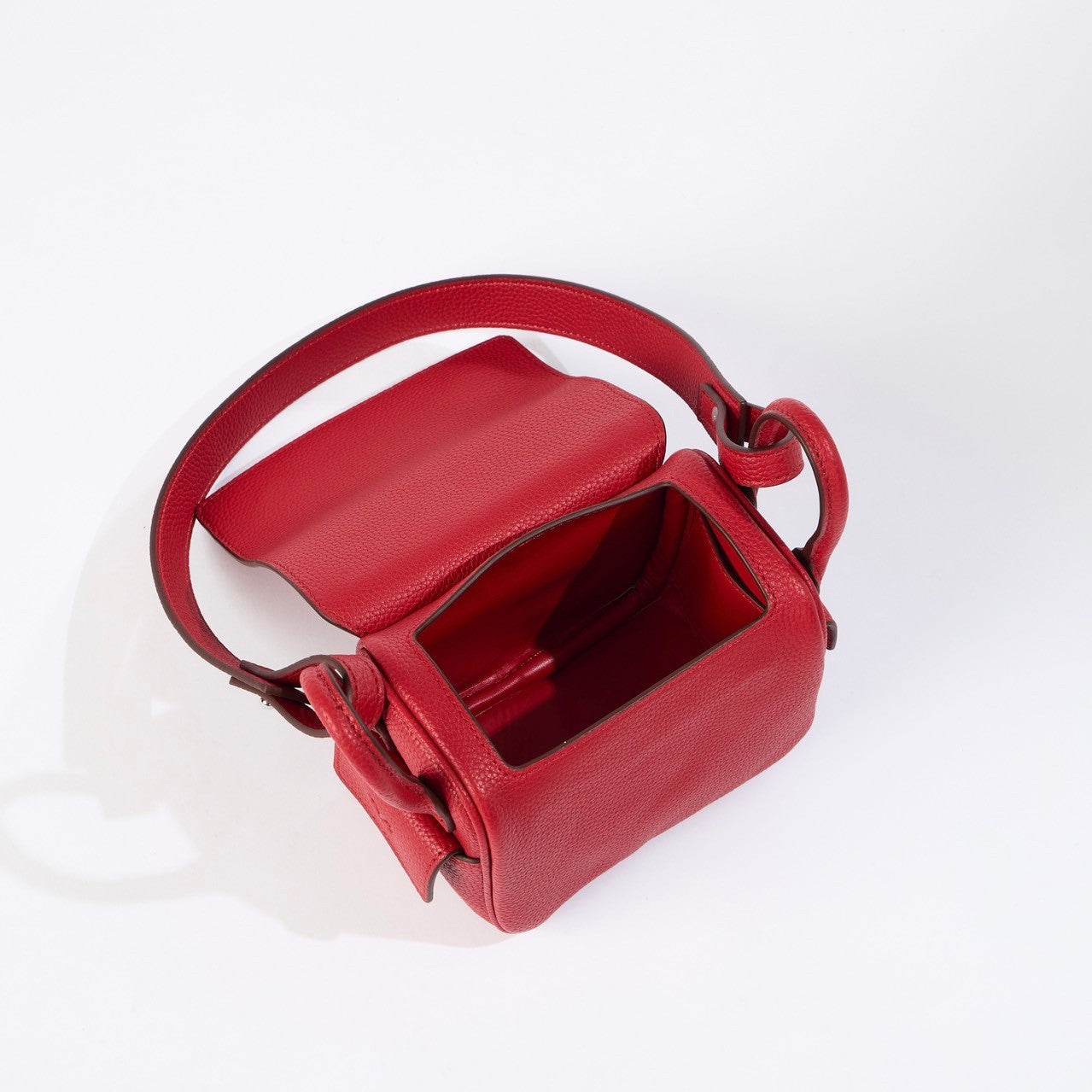 TREASURE BELT 15 PU PUNCH