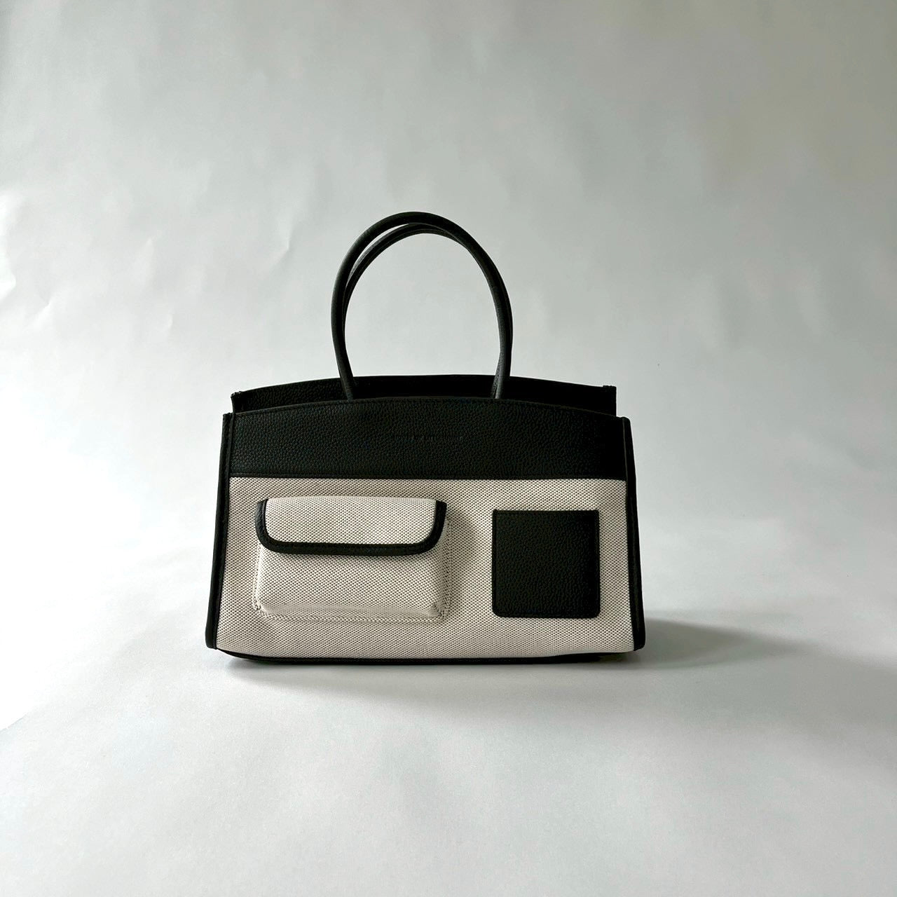 TOAST 29 BLACK