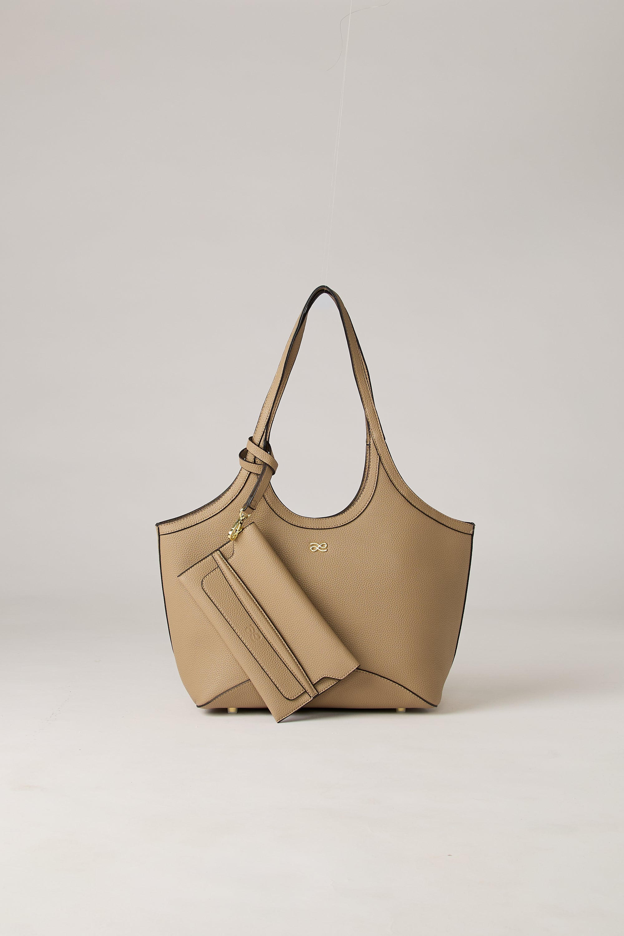 SOLEIL 30 PU BLACK