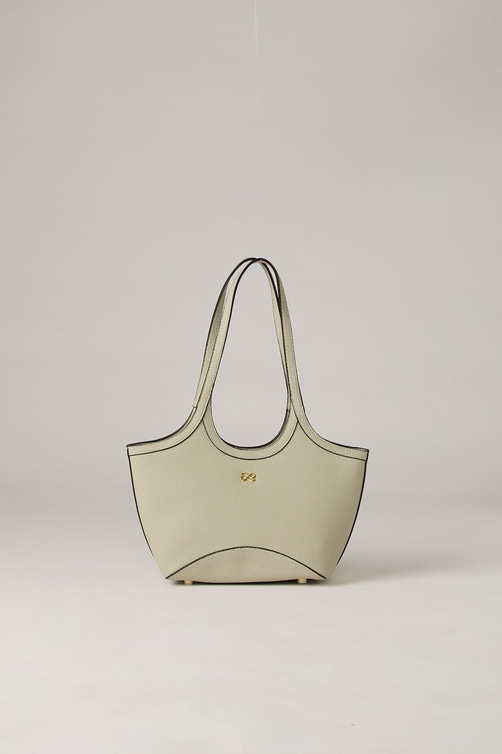 SOLEIL 22 PU PEARL GREY