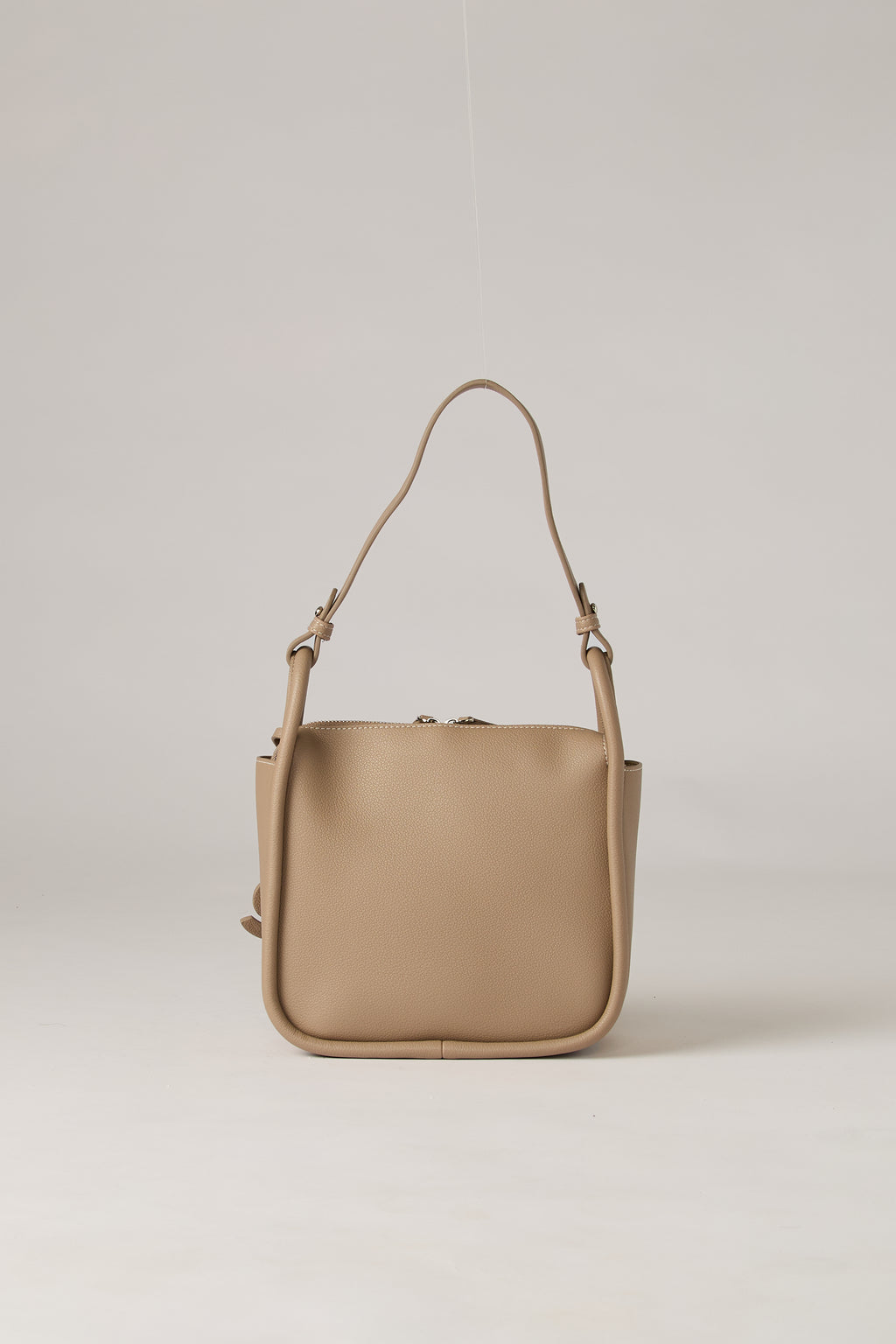 MOMENTUM JOURNEY PU ALPACA , MEDIUM