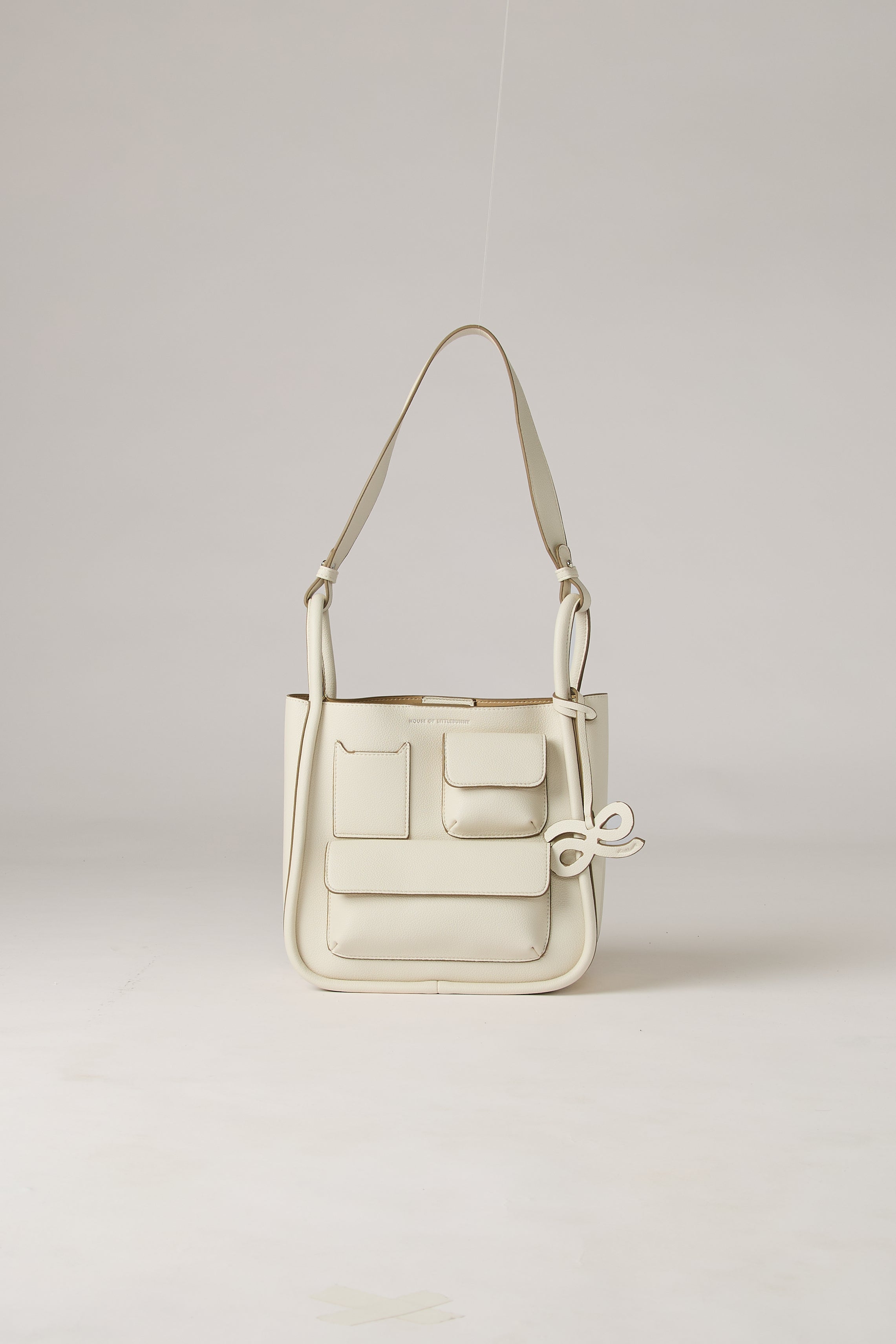 MOMENTUM JOURNEY PU DESTINY, LARGE